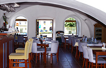 Restaurace